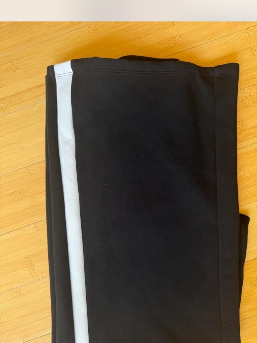 Spanx Air Essential Tracksuit - Picture 3 of 6